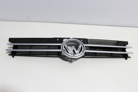 Grille Volkswagen Golf 4 REFLEXSILVER (LA7W)