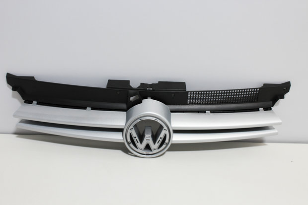 Grille Volkswagen Golf 4 REFLEXSILVER (LA7W)